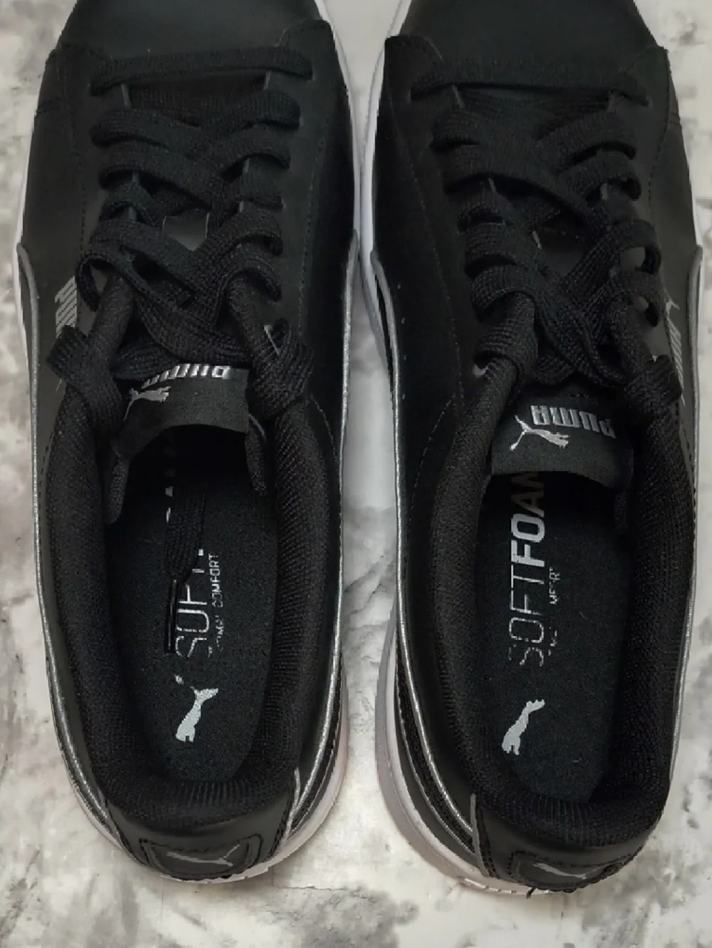 Puma Women's Vikky V2 Low Top Black/Silver Sneakers Size 8.5